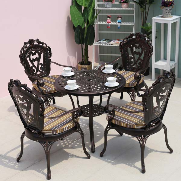 ban ghe ngoai troi 5 3