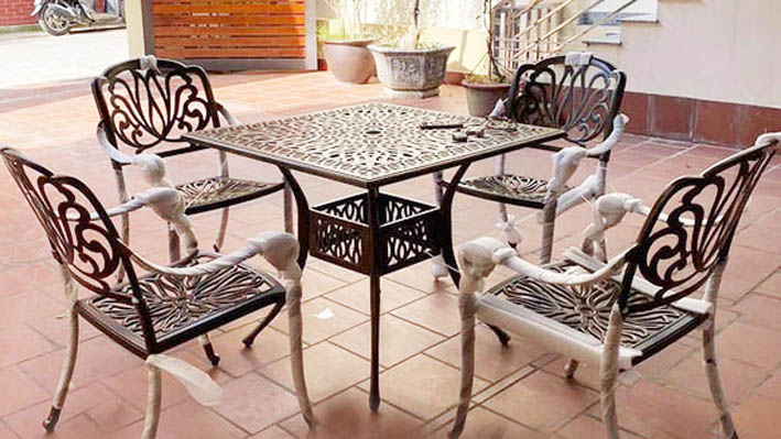 ban ghe ngoai troi 9 4