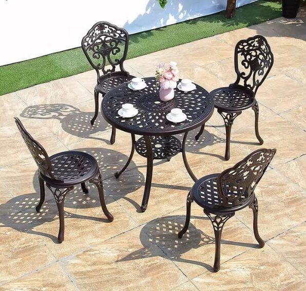 bo ban ghe ngoai troi 4 ghe ban D80cm BND03 9 e1746780787839