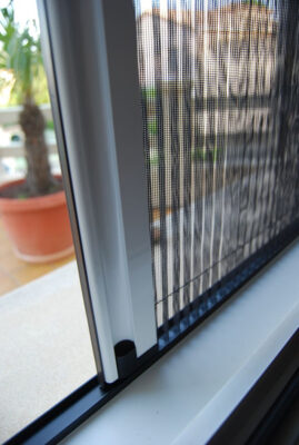 cua luoi chong muoi 4